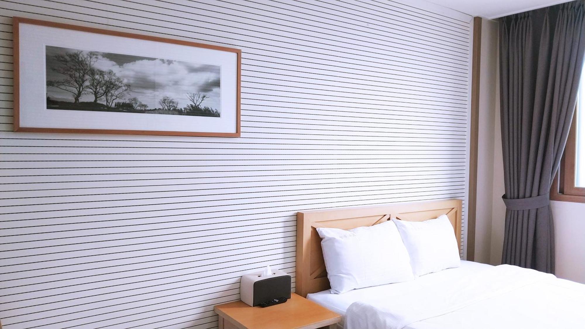 Golden Park Hotel Jeju Exterior foto